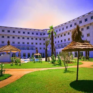 رلاكس إربورت 3*, نواصير المغرب